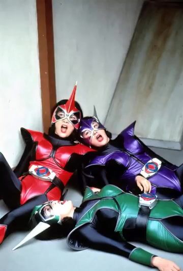 Video Prompt for Defeated Female Villains in Tokusatsu Style