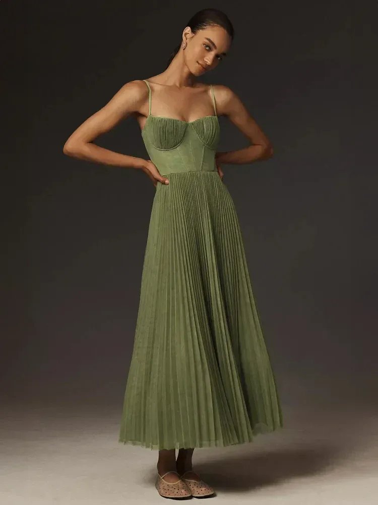 E-commerce Product Listing: Realistic UGC Dress Photo