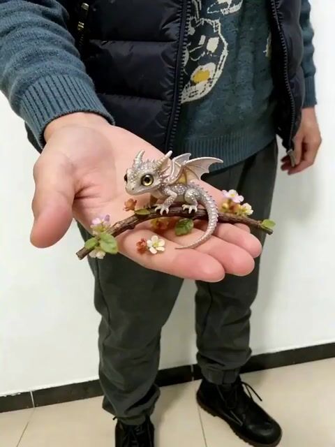 Fast Seedance 2.0 Prompt for a Miniature Dragon