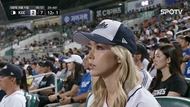 KBO Baseball Fan Surprise